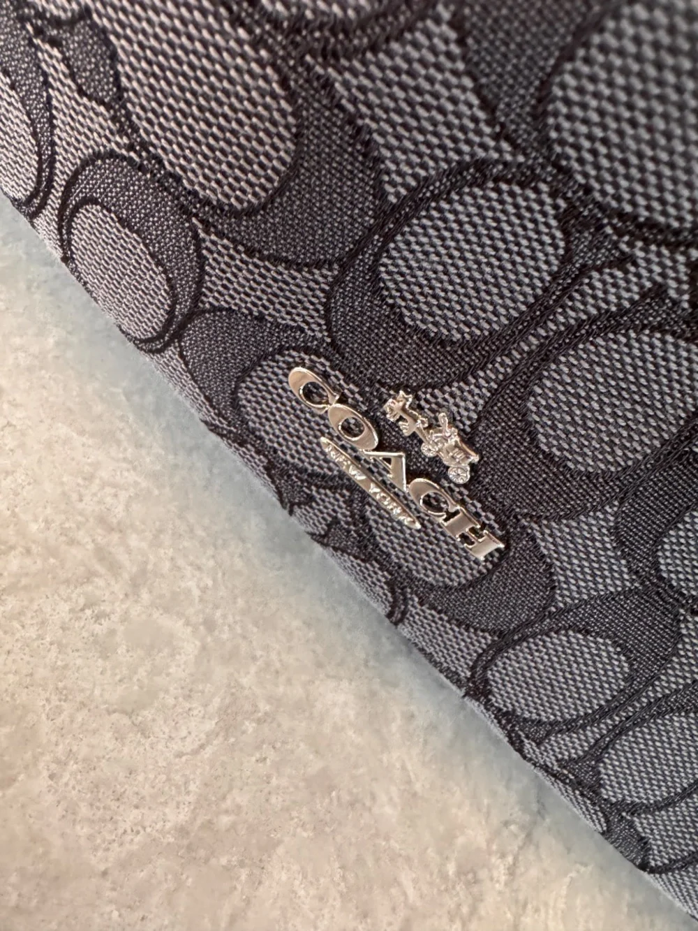 Coach F58284 Black Signature Jacquard Zip Top Shoulder Bag Purse - Picture 6 of 6